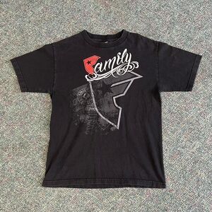 Y2k Vintage Famous Stars black graphic tee